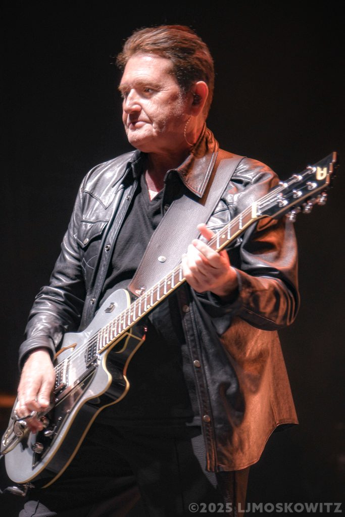 Charlie Burchill of Simple Minds at Jones Beach 6/13/2025 by LJ Moskowitz